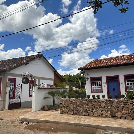 Chafariz Por Um Triz Pousada De Charme Tiradentes Esterno foto